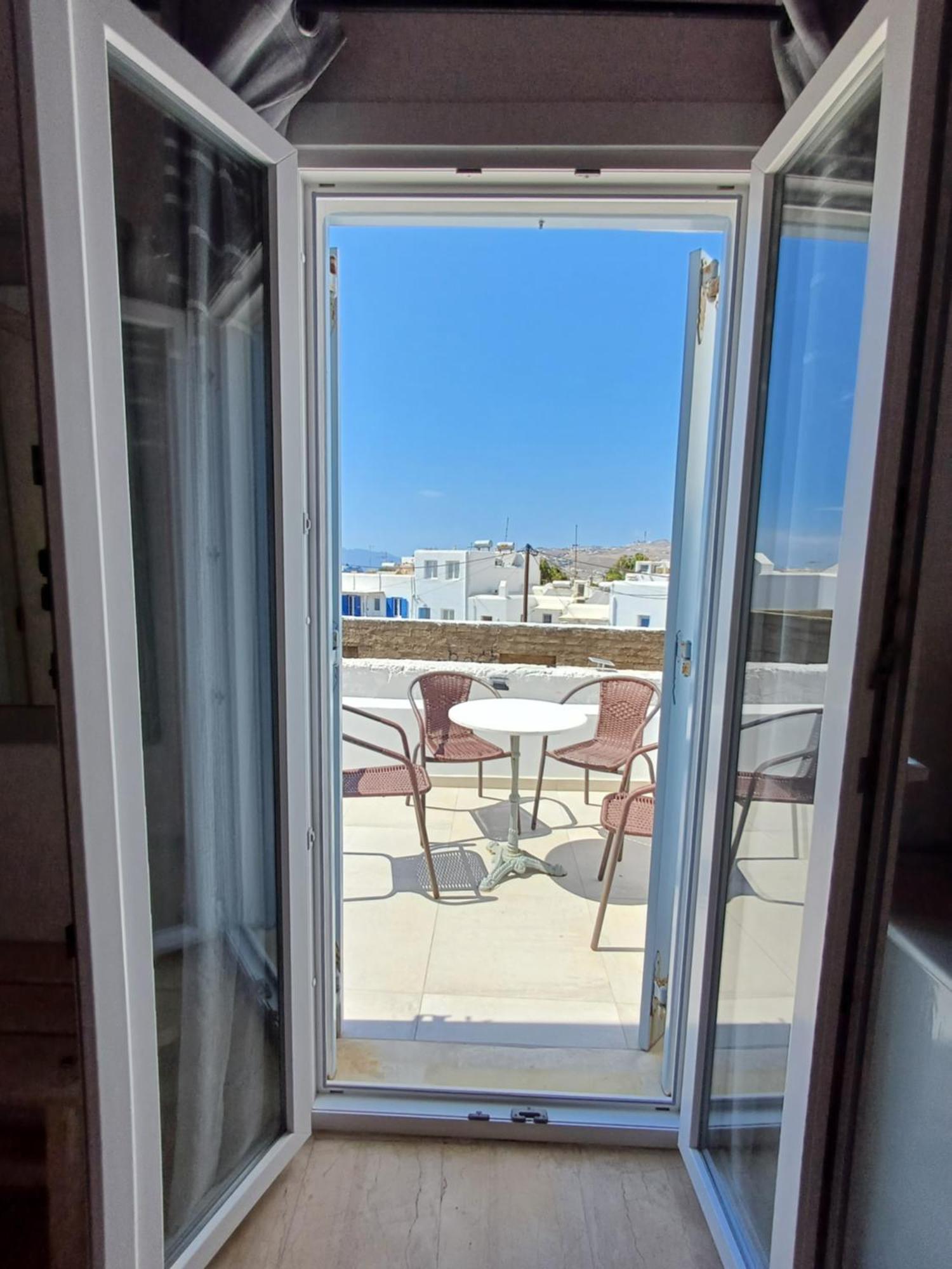 Manos Rooms Mykonos Town Luaran gambar