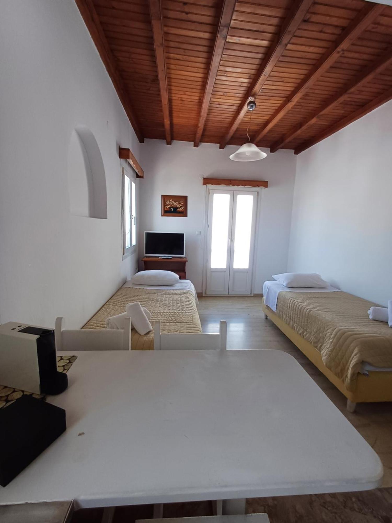 Manos Rooms Mykonos Town Luaran gambar