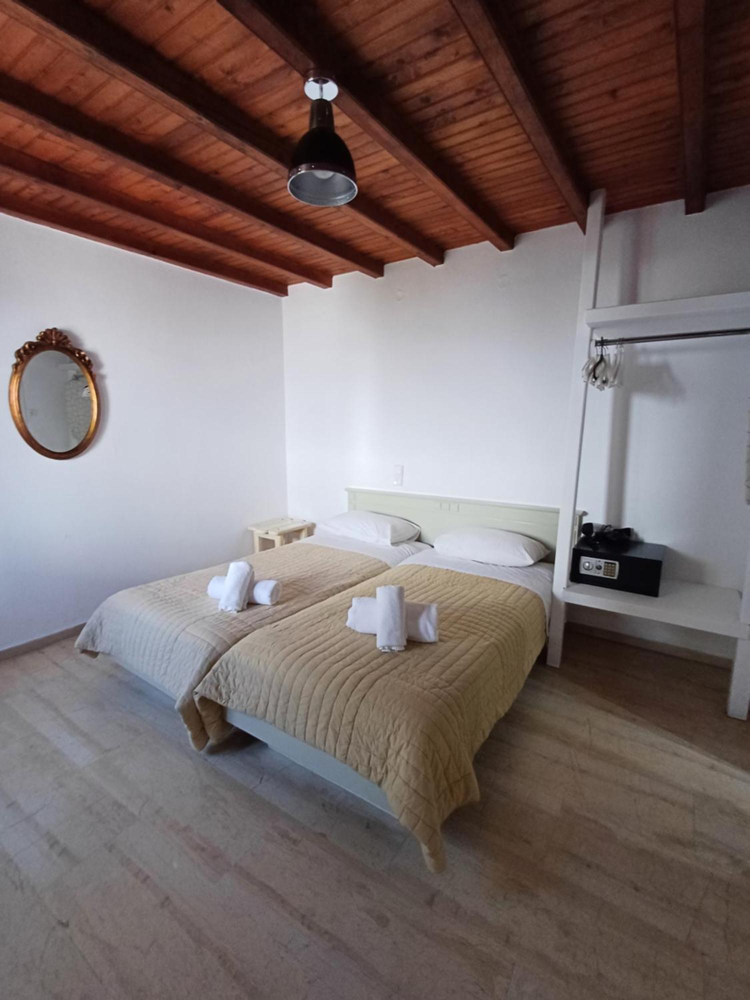 Manos Rooms Mykonos Town Luaran gambar